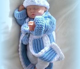 Baby Boy 0 to 6 months Sweater Coat and Hat and Booties