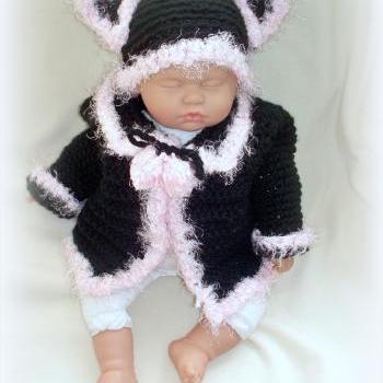 Baby Girl receiving Blanket and hat set